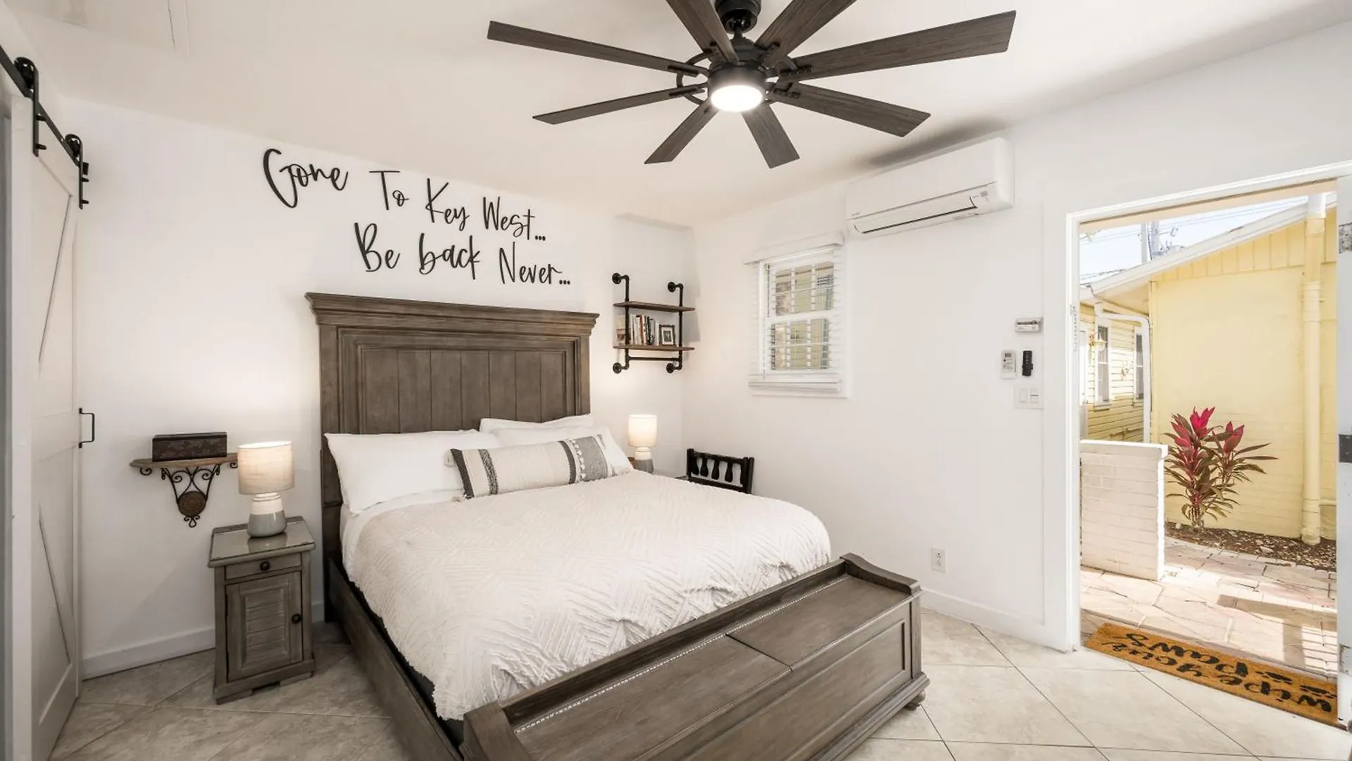 The Cozy Little Cottage Key West